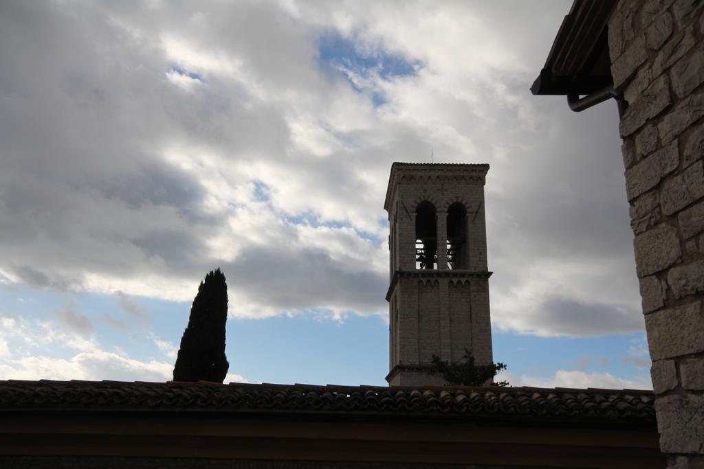 Bed and Breakfast Residenza Sant'Agnese à Assise Extérieur photo